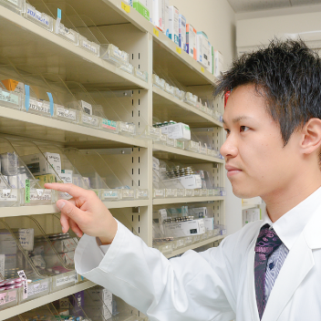 薬局事業 Pharmacy